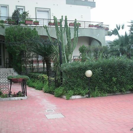 Ischia - Panoramic Apartment On The Sea Lacco Ameno  Exterior photo